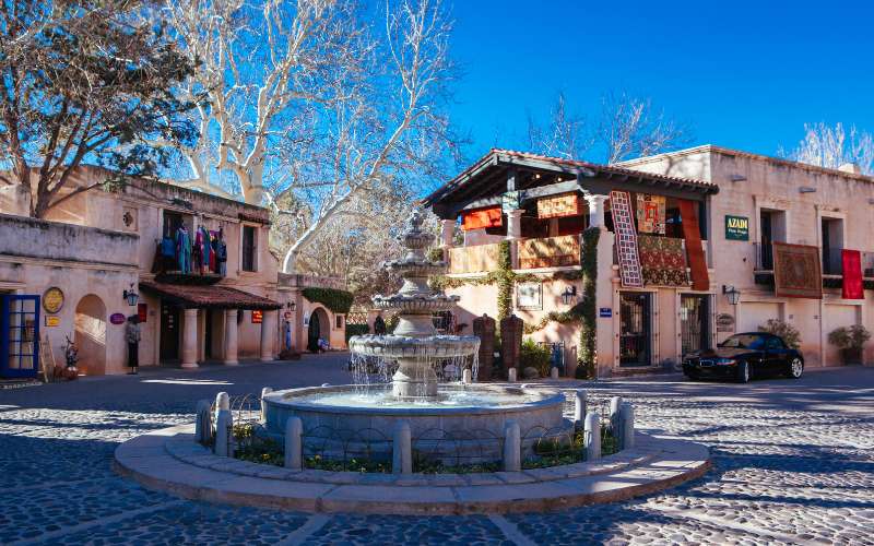 Pueblos con encanto para descubrir la cultura local